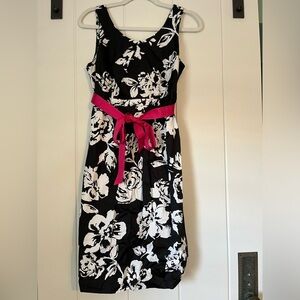Two Hearts Maternity black and white floral dress